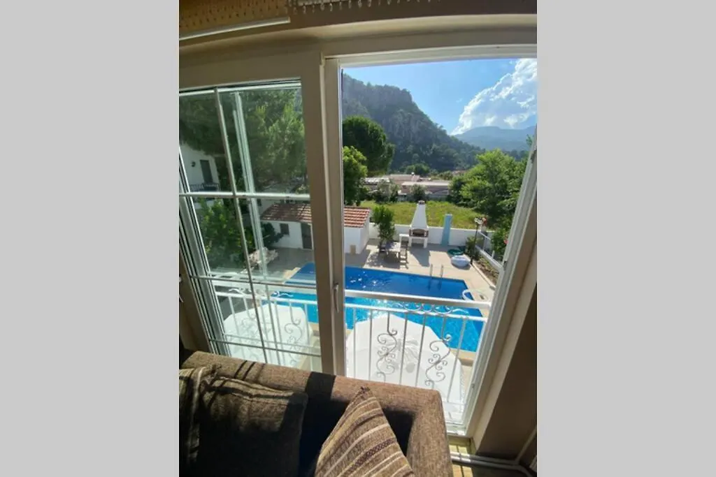 Villa Acar - 4 Bedroom Villa In Dalyan Center, Private Pool&Garden Mugla